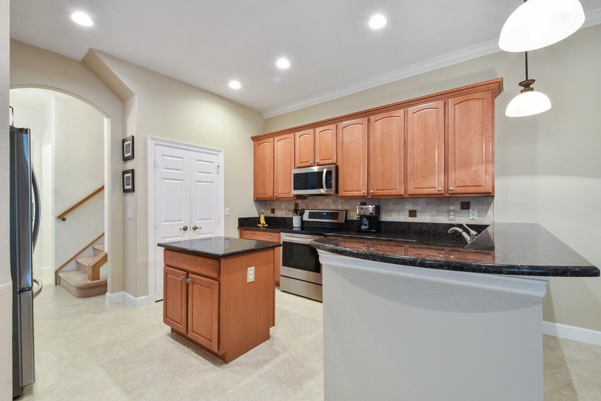 4679 Cadiz Circle — photo 9