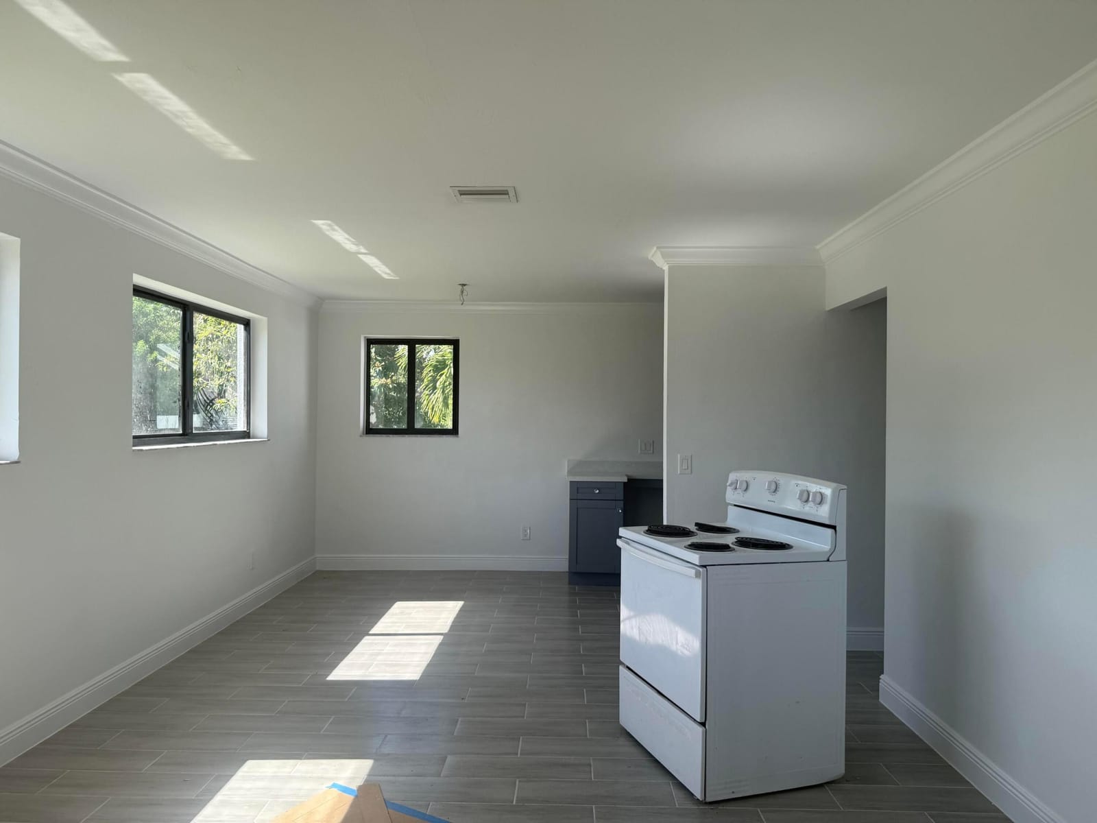 4131 SW 23rd Street — photo 2