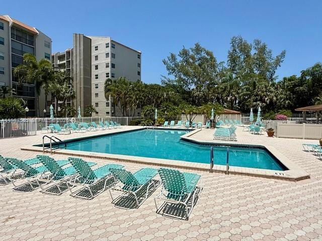3910 Inverrary Boulevard 407-B — photo 12