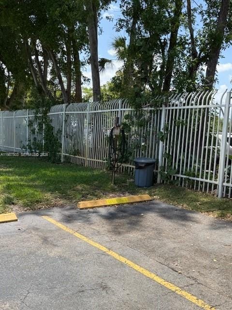3910 Inverrary Boulevard 407-B, Lauderhill, FL 33319 photo 19