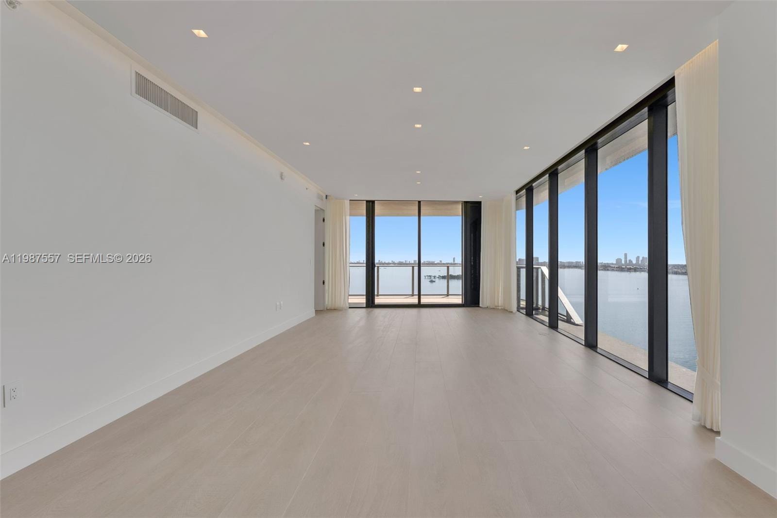 700 NE 24th Street 1207, Miami, FL 33137 photo 2