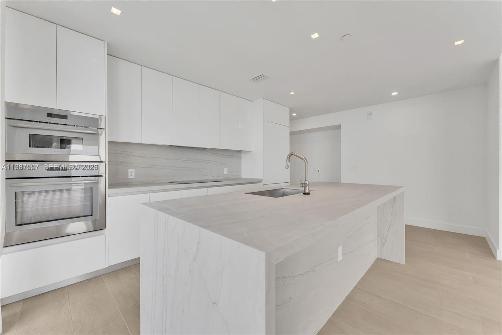 700 NE 24th Street 1207, Miami, FL 33137 photo 10