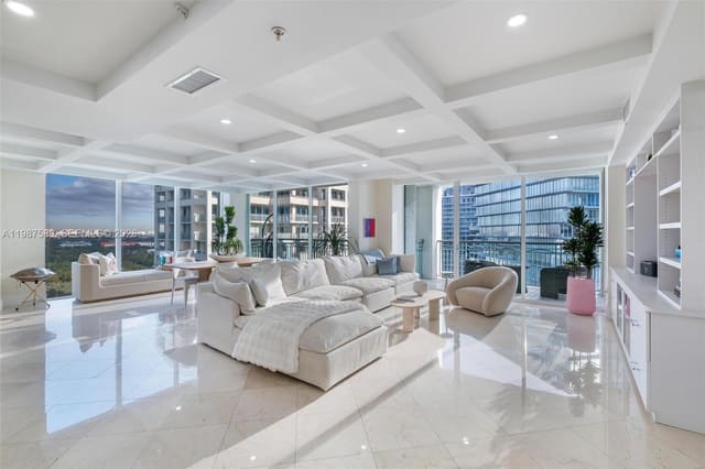 3400 SW 27th Avenue 1706, sold in The Tower Residences Cond, Miami, FL