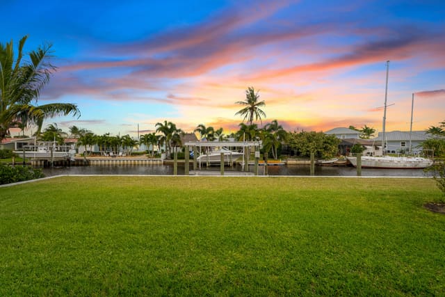 1559 SW Dyer Point Road, sold in Lighthouse Point, Palm City, FL