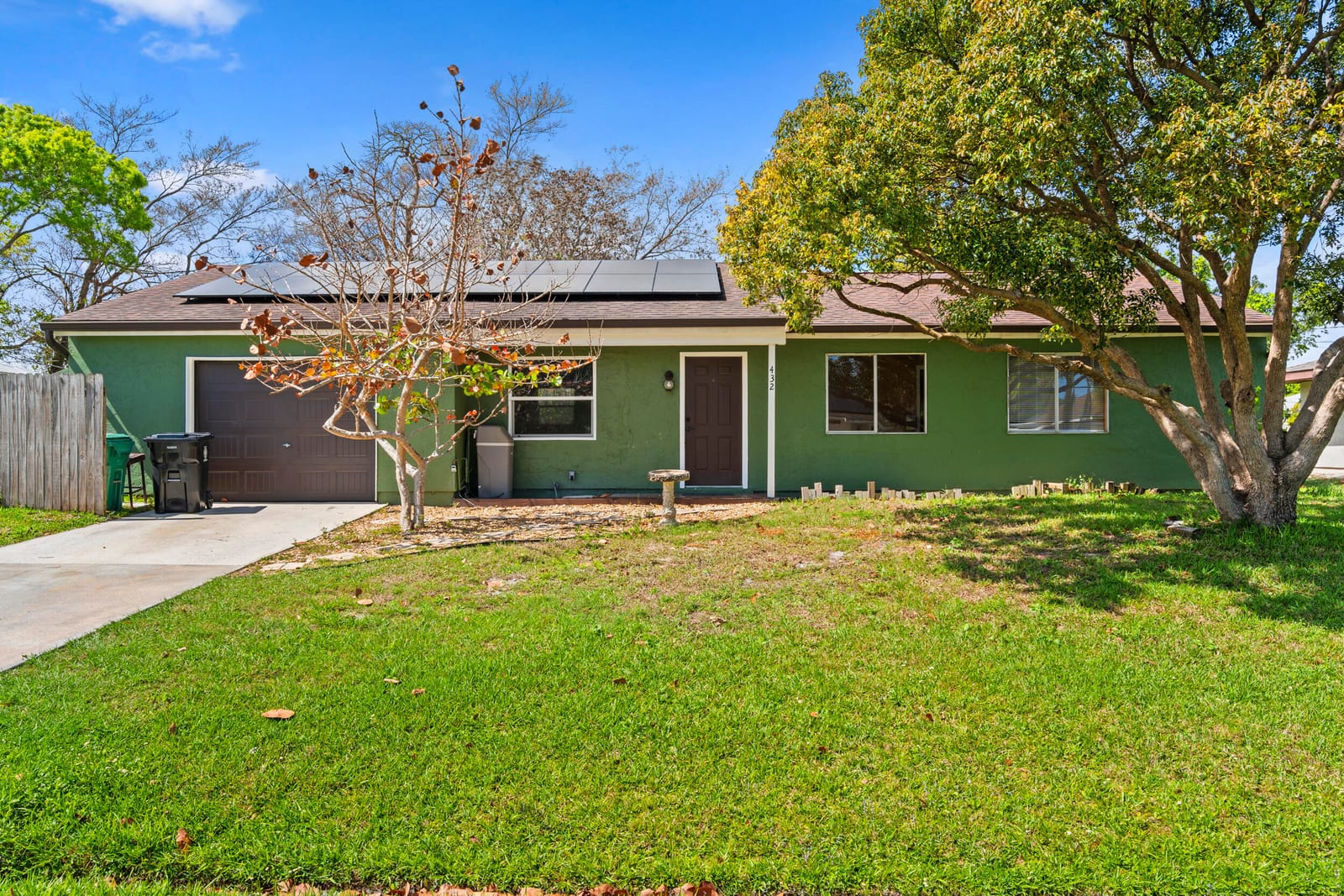 432 SE Whitmore Drive, Port St. Lucie, FL 34984