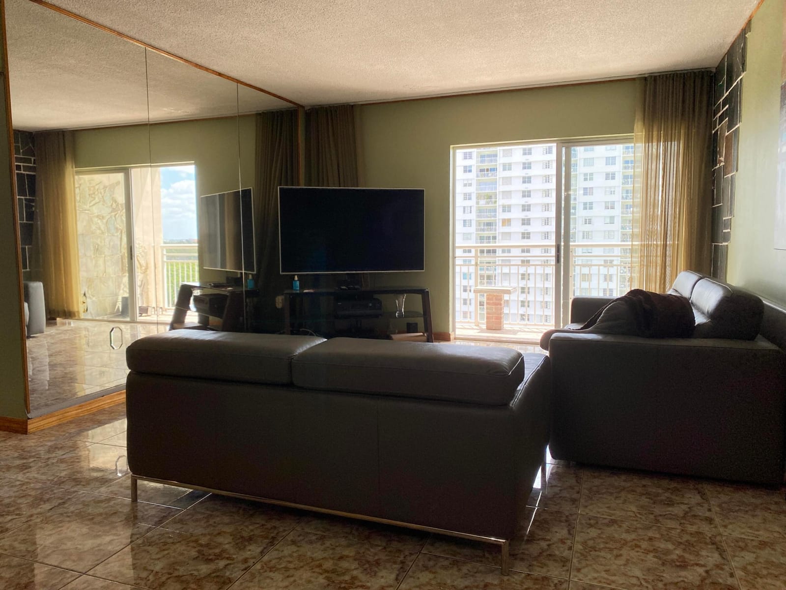 400 Kings Point Drive 1423, Sunny Isles Beach, FL 33160 photo 21