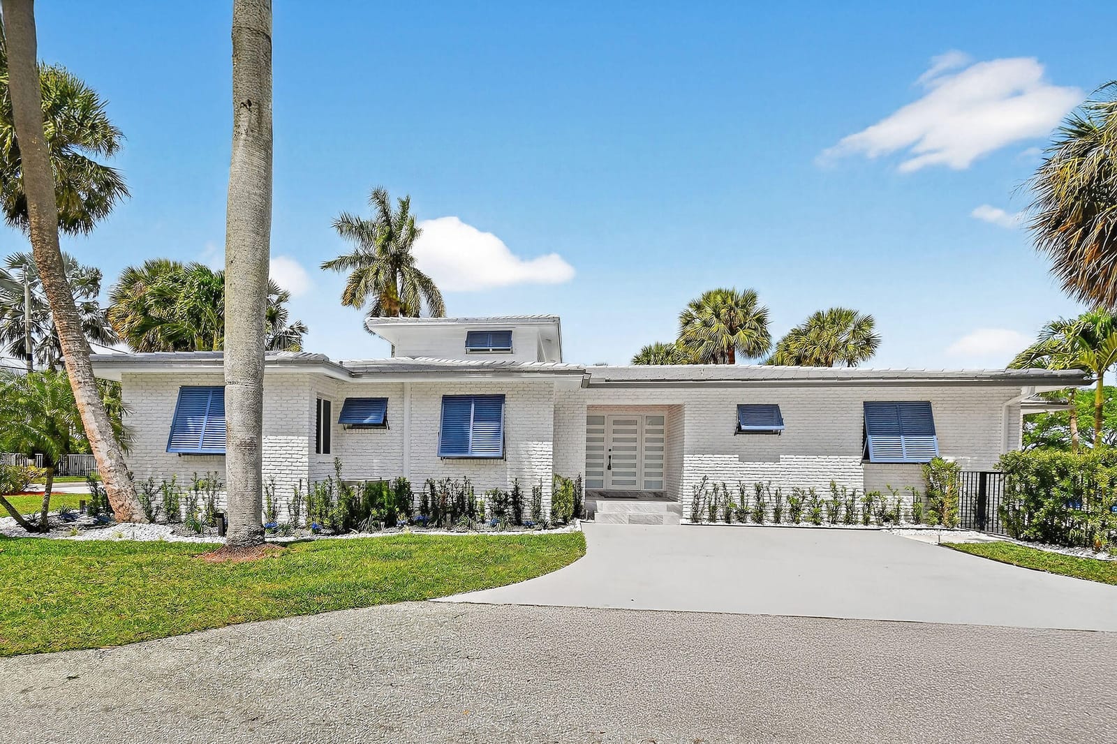 1102 N Golfview Road, Lake Worth Beach, FL 33460