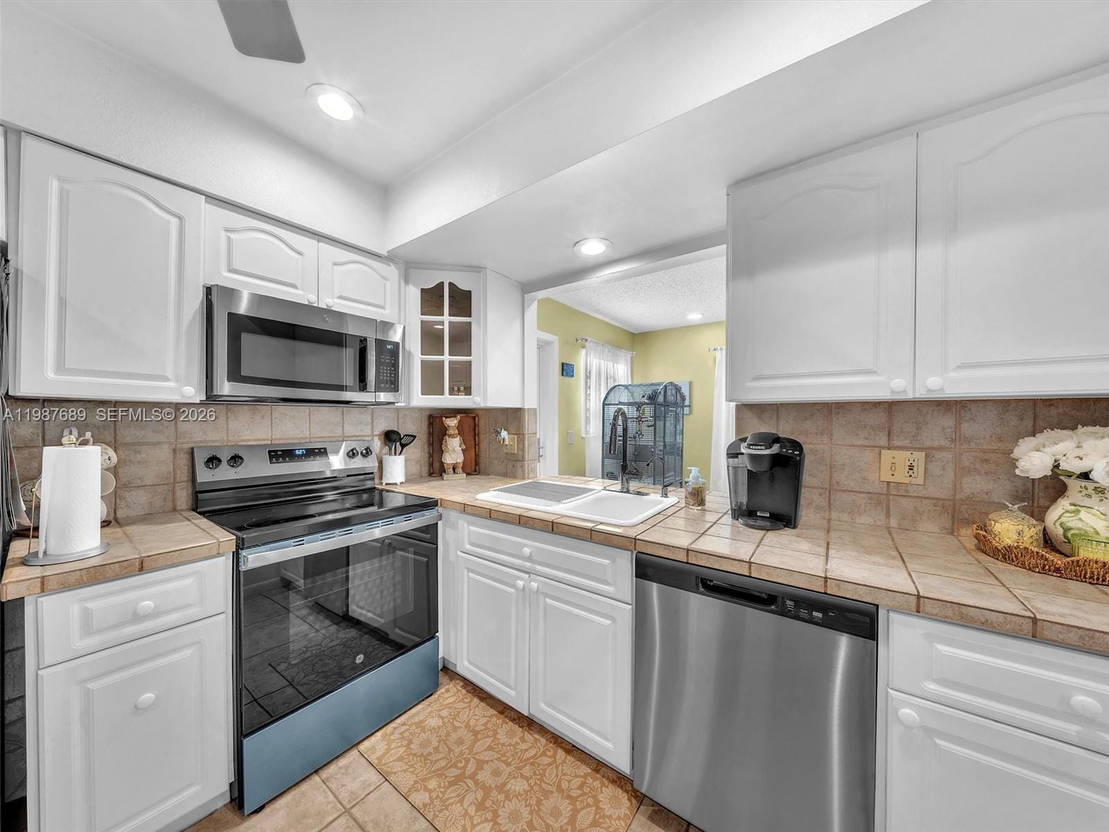 9621 NW 8th Street, Pembroke Pines, FL 33024 photo 15