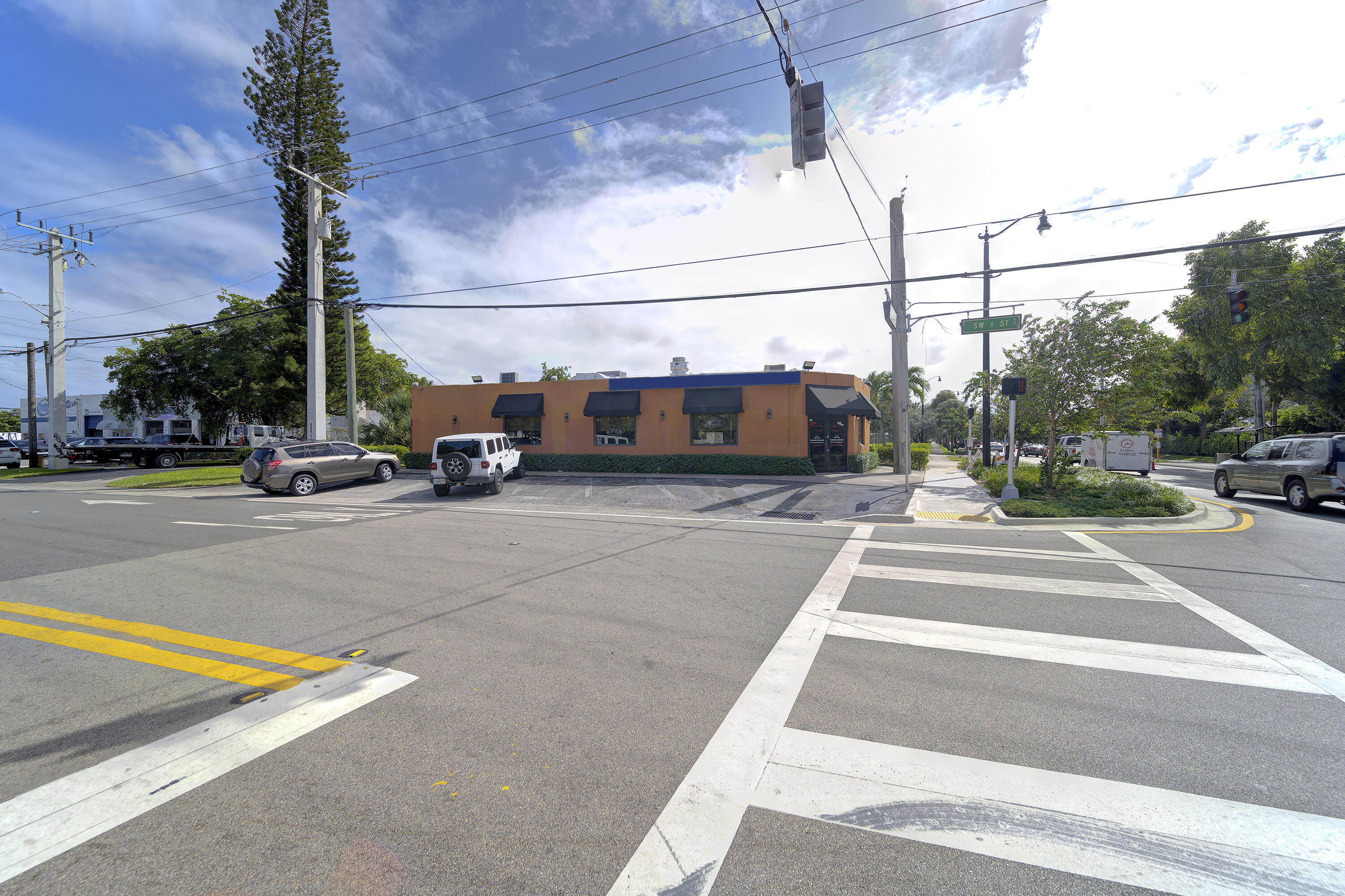 600 S Dixie Hwy W W, Pompano Beach, FL