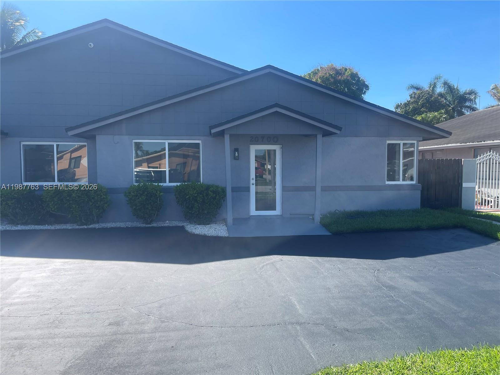 20700 SW 122nd Avenue, Miami, FL 33177, Miami
