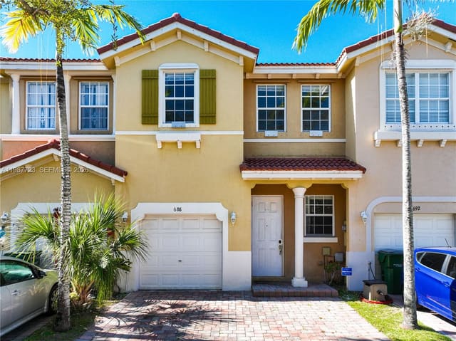 686 NE 21st Avenue, Homestead, FL 33033
