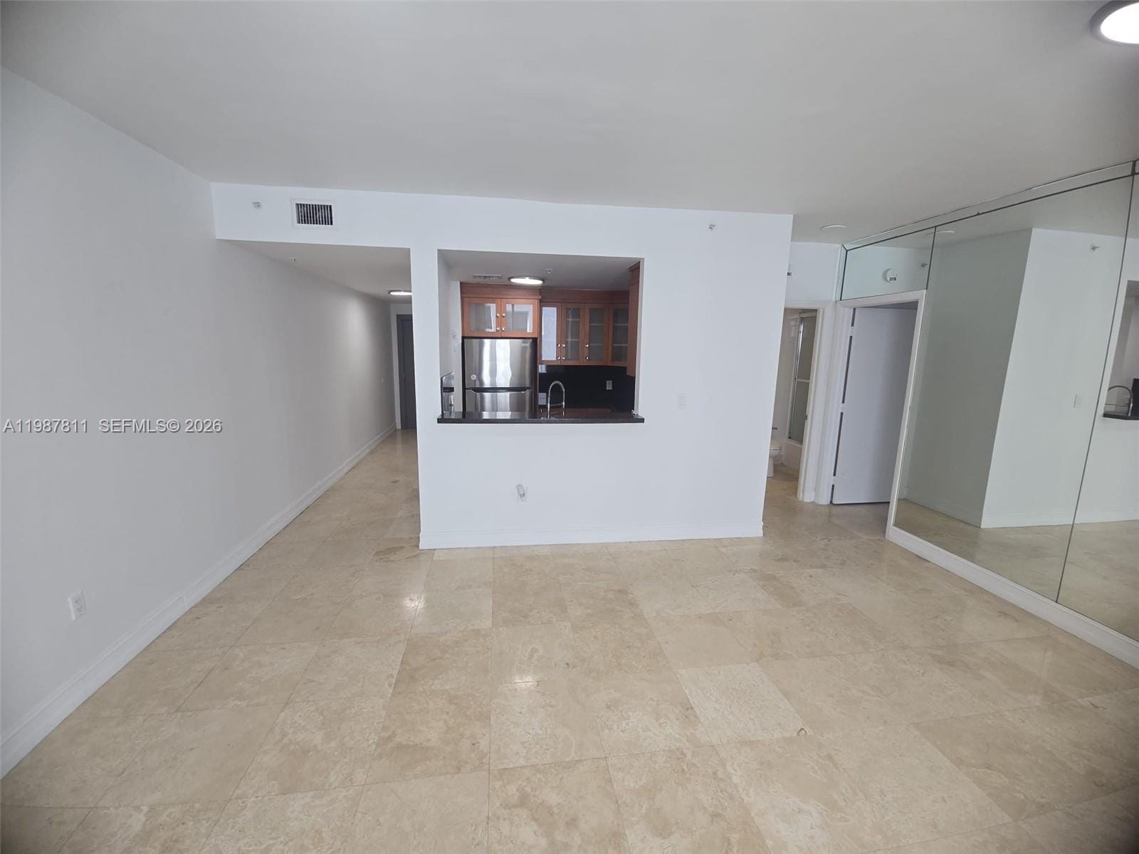 185 SE 14th Terrace 2701, Miami, FL 33131 photo 4