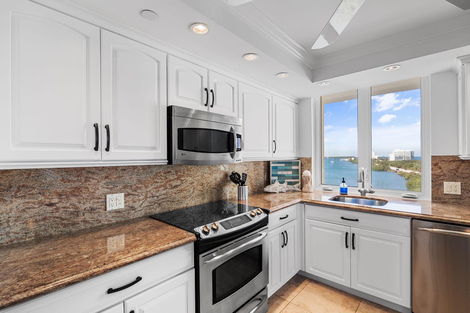 375 S Beach Road 802, Tequesta, FL 33469 photo 14