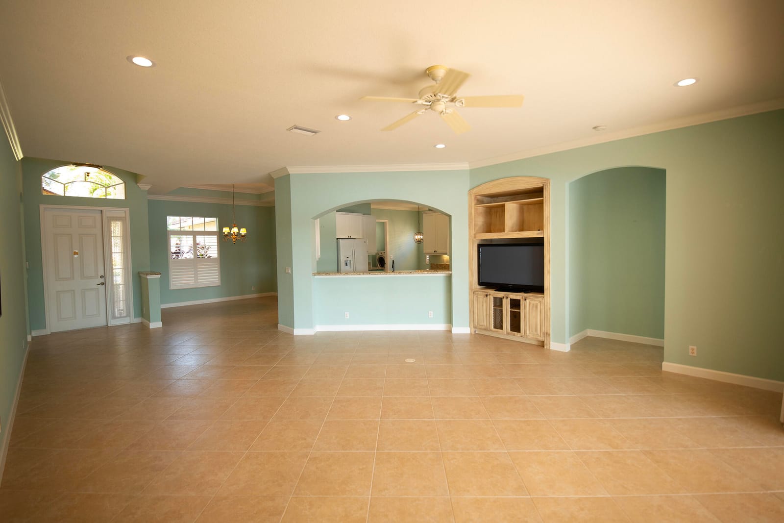 385 NW Sheffield Circle — photo 5