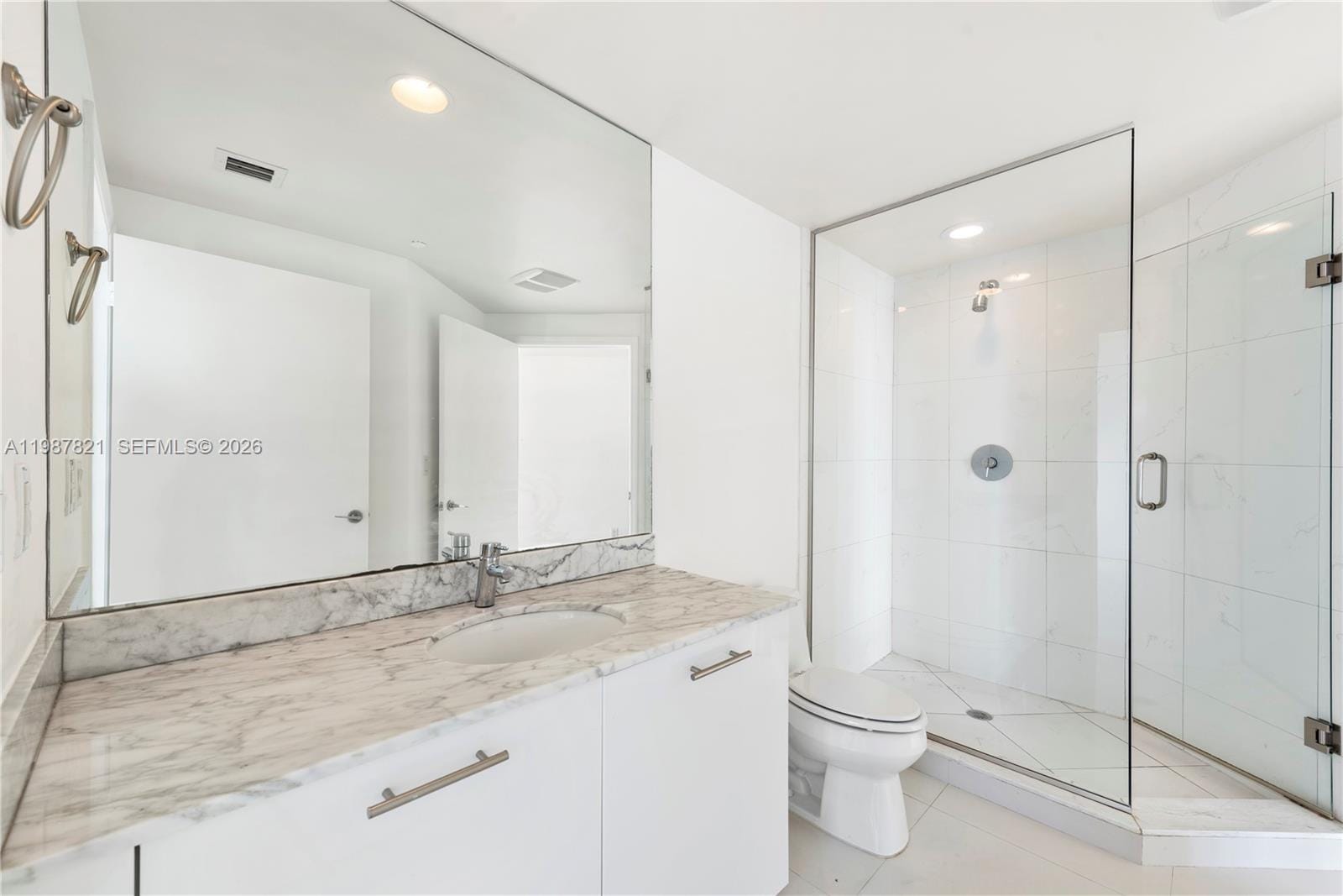 500 Brickell Avenue 1402, Miami, FL 33131 photo 15