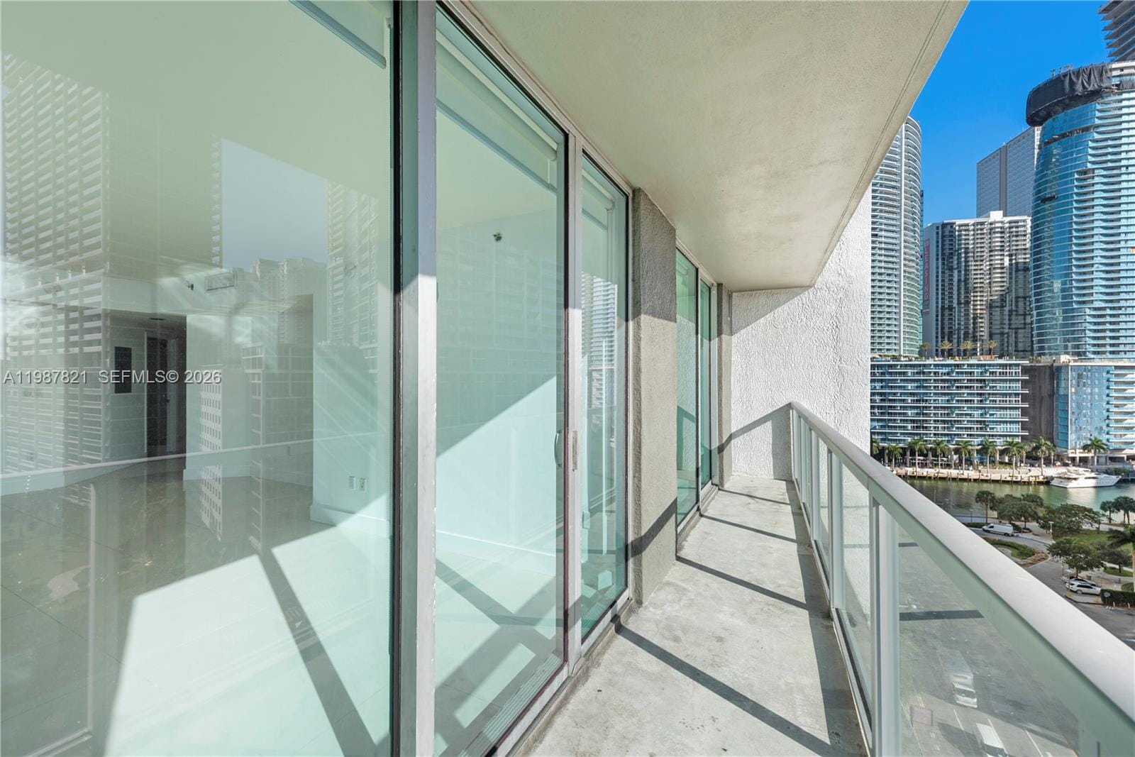 500 Brickell Avenue 1402, Miami, FL 33131 photo 30