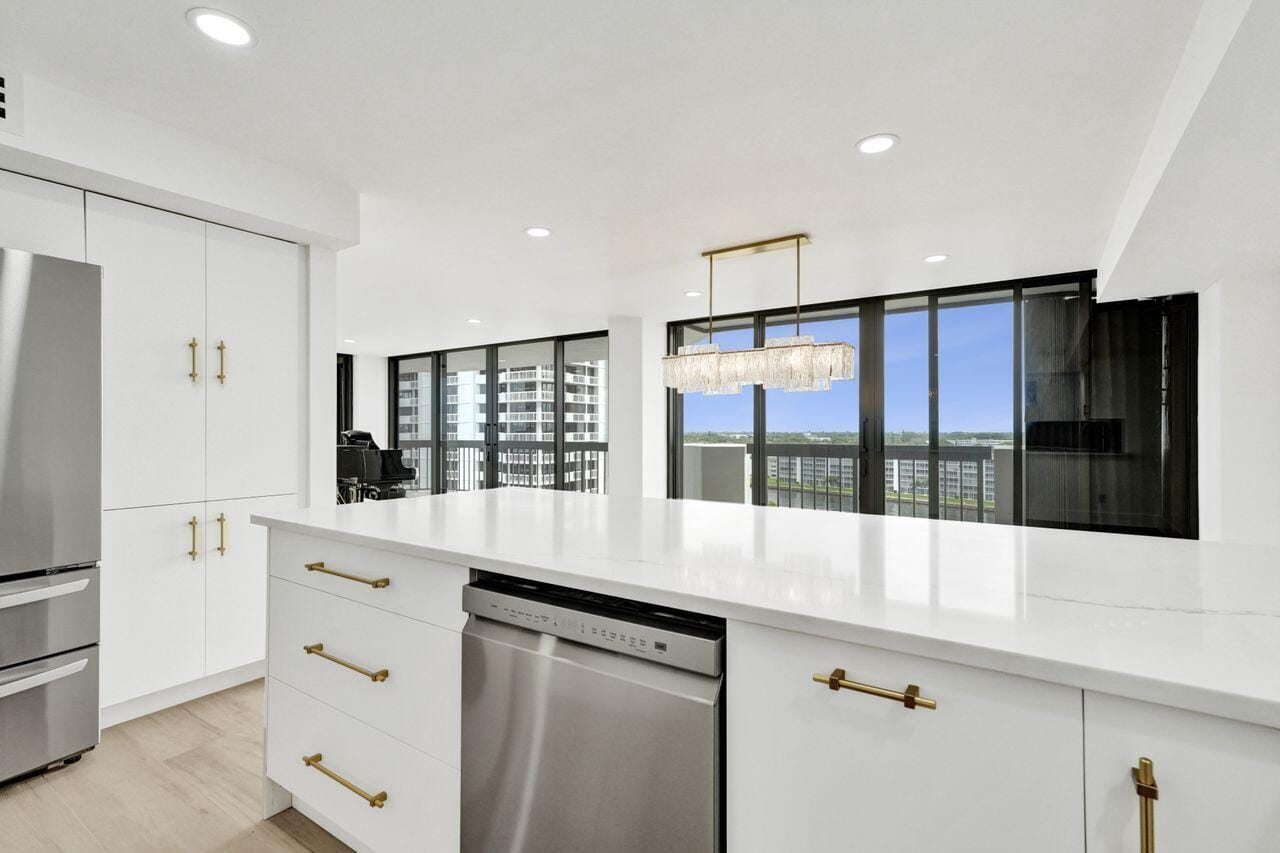 108 Lakeshore Drive 1041, North Palm Beach, FL 33408 photo 16