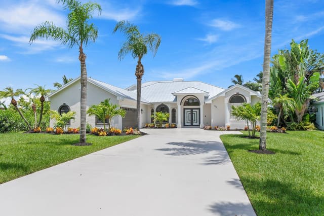 163 SE Osprey Ridge, Port St. Lucie, FL 34984