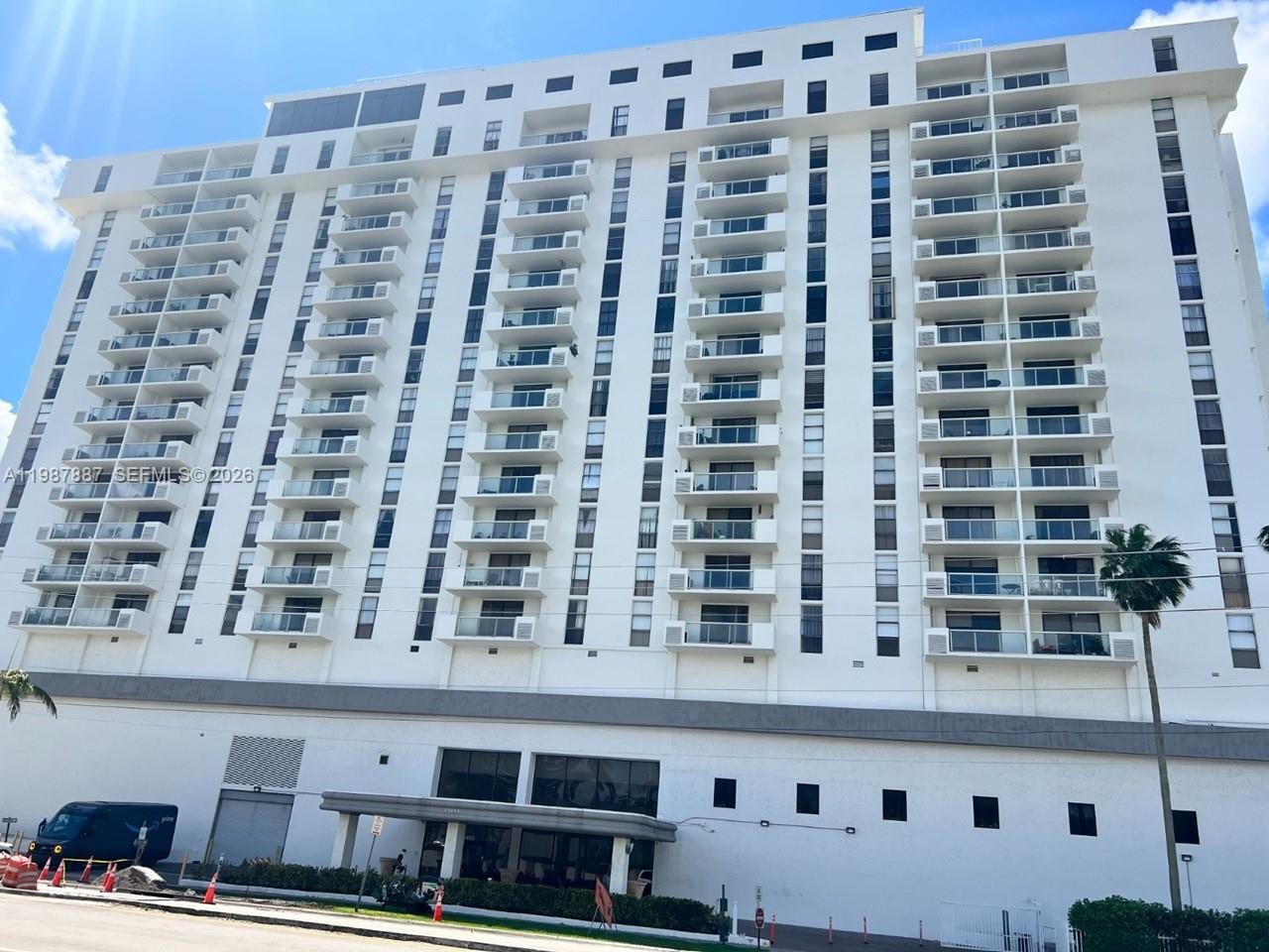 13499 Biscayne Boulevard 613, North Miami, FL 33181, North Miami