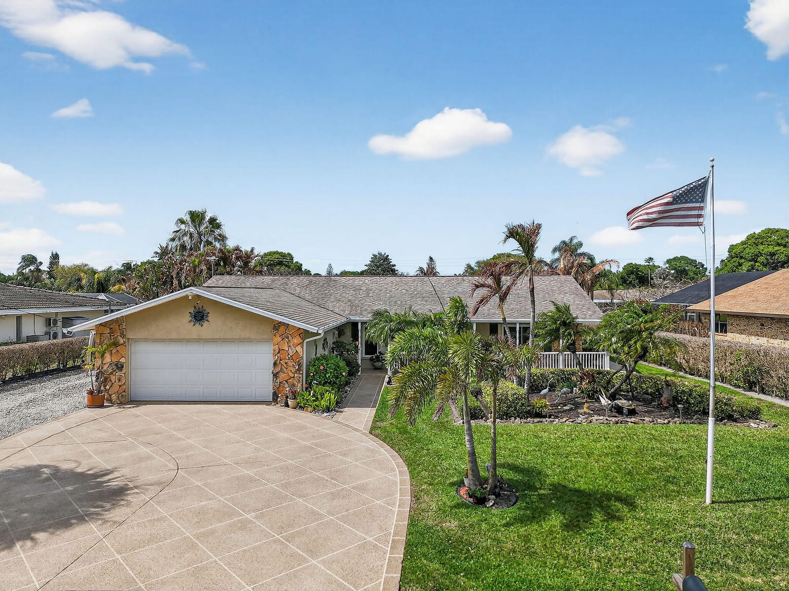 357 SE Verada Avenue, Port St. Lucie, FL 34983