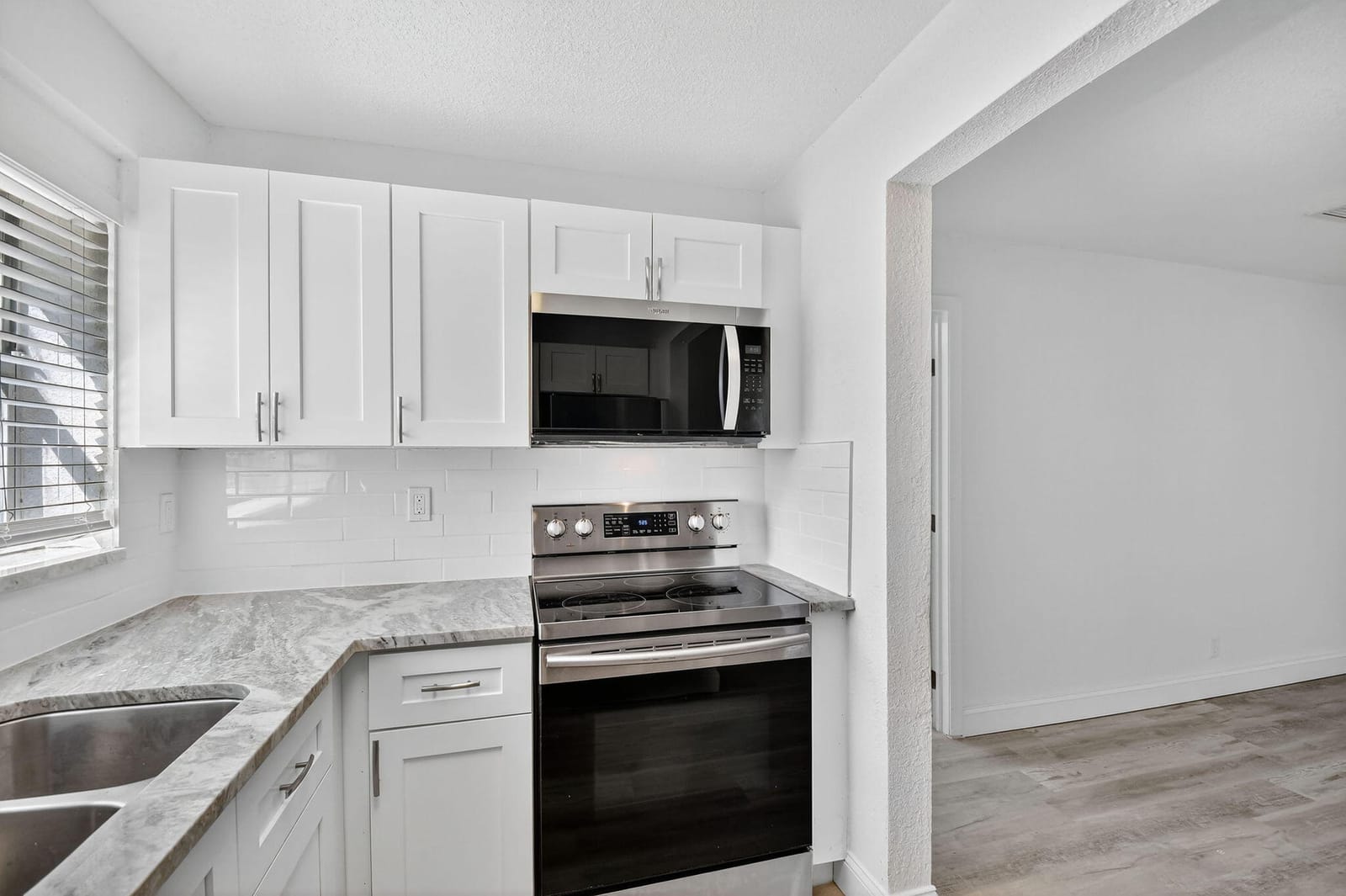 1373 W 30th Street, Riviera Beach, FL 33404 photo 15