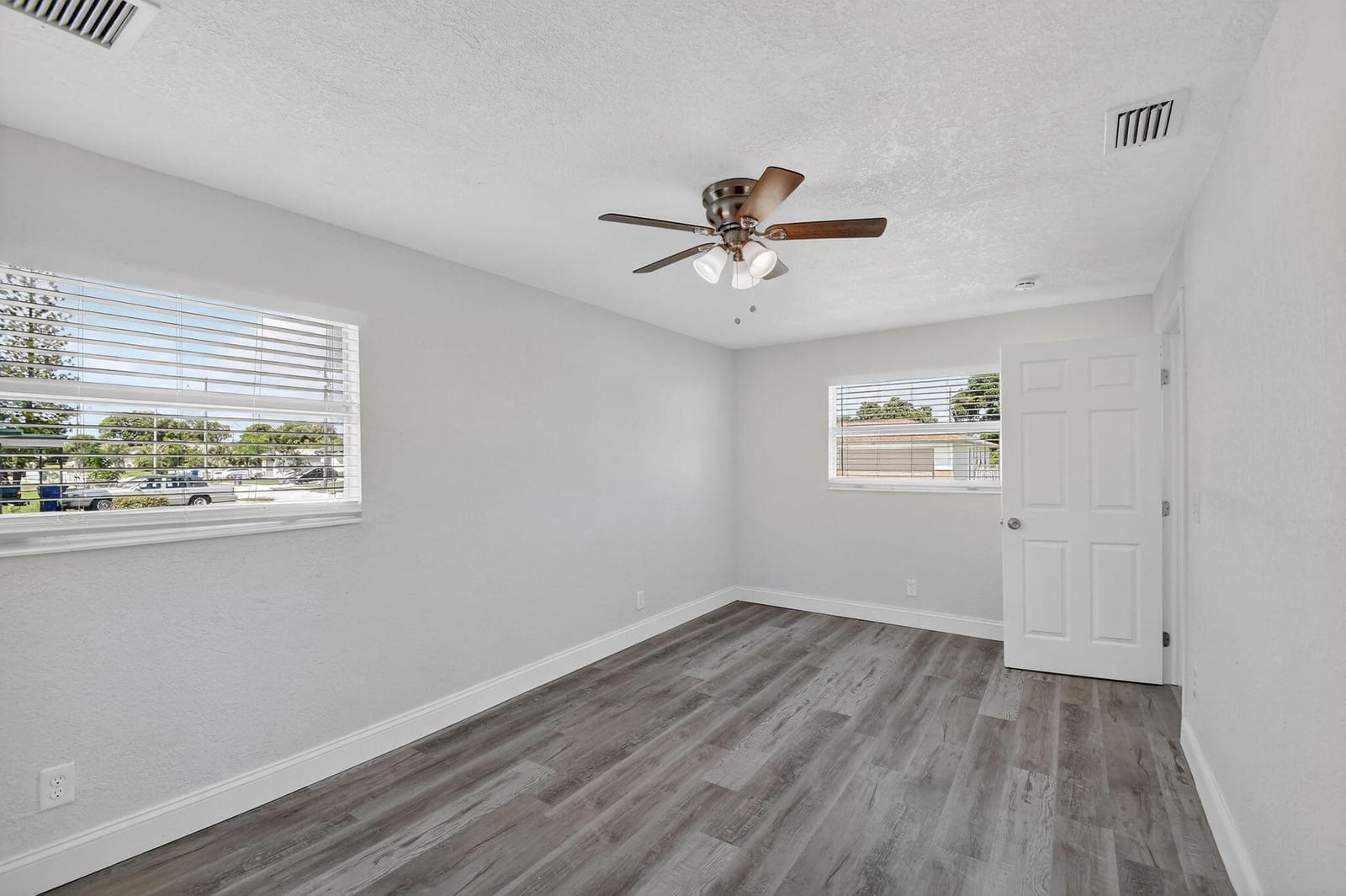 1373 W 30th Street, Riviera Beach, FL 33404 photo 17