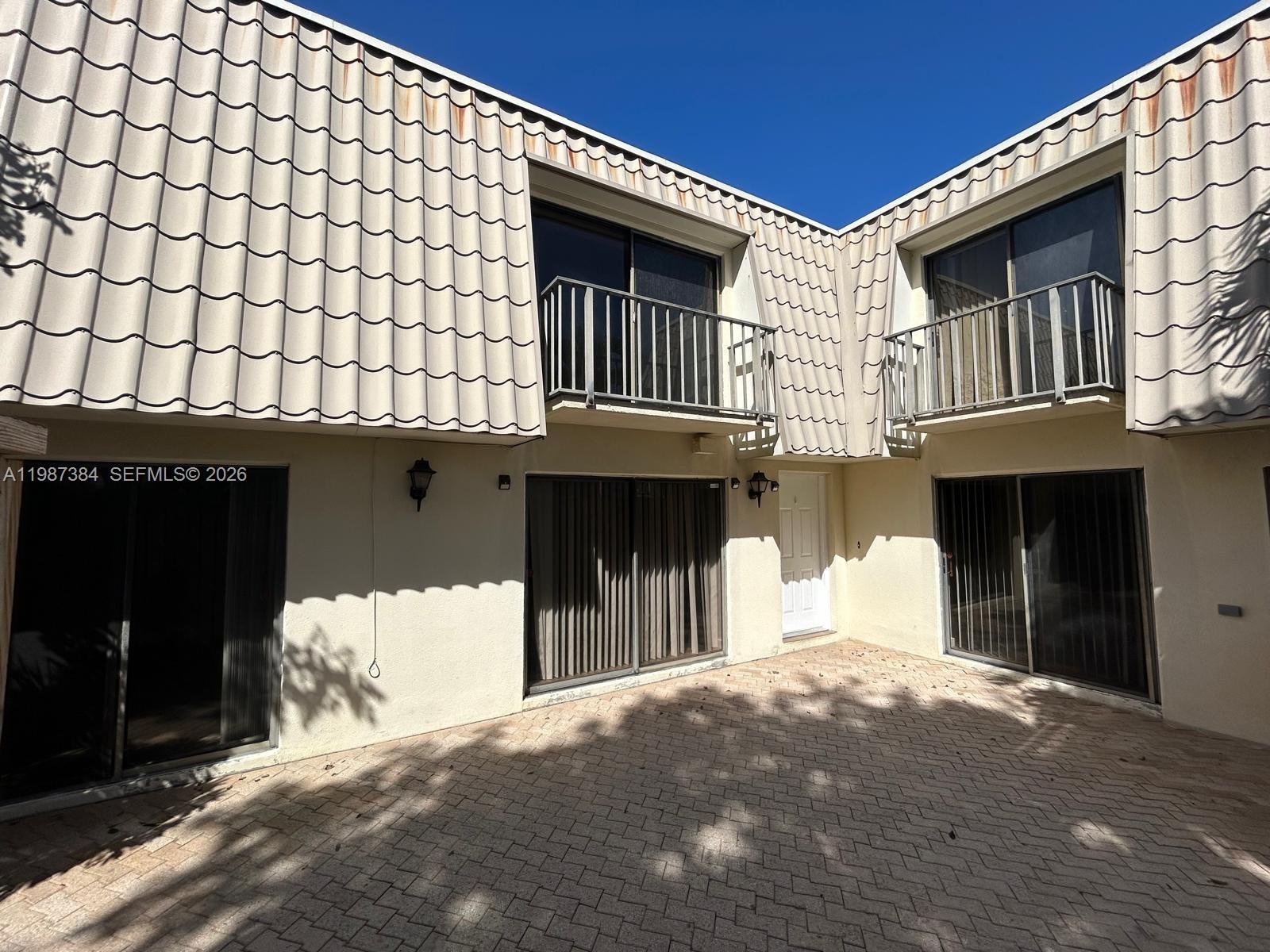 1700 Embassy Drive 204, West Palm Beach, FL 33401, West Palm Beach