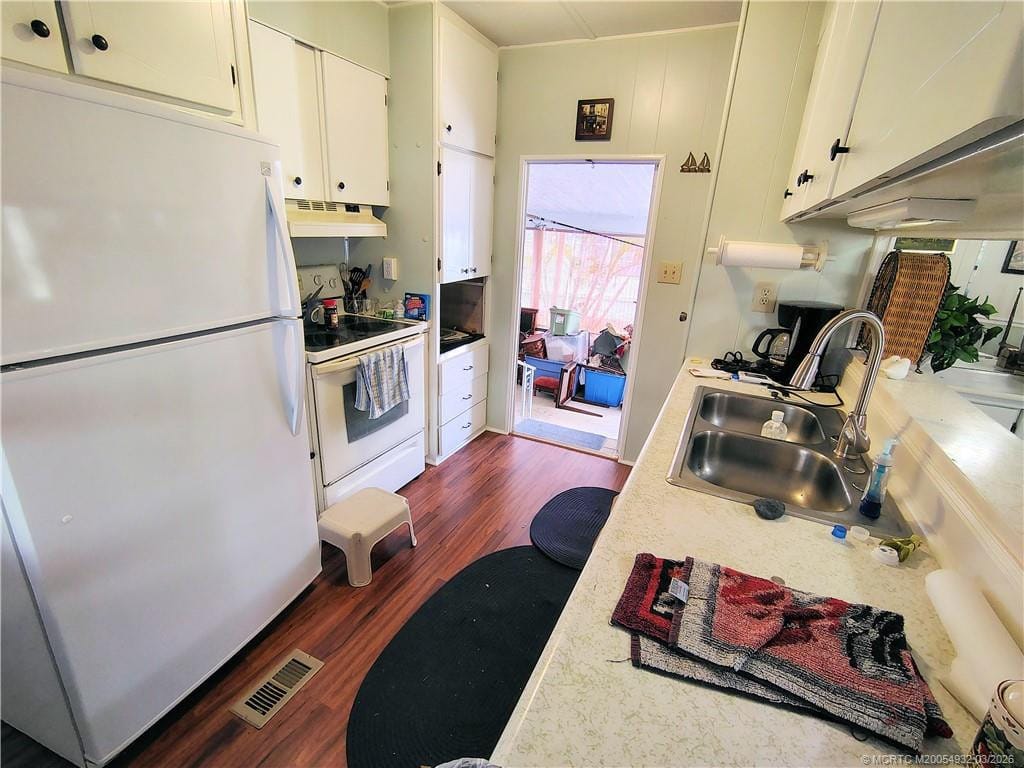 2465 SE Penny Lane, Stuart, FL 34994 photo 8