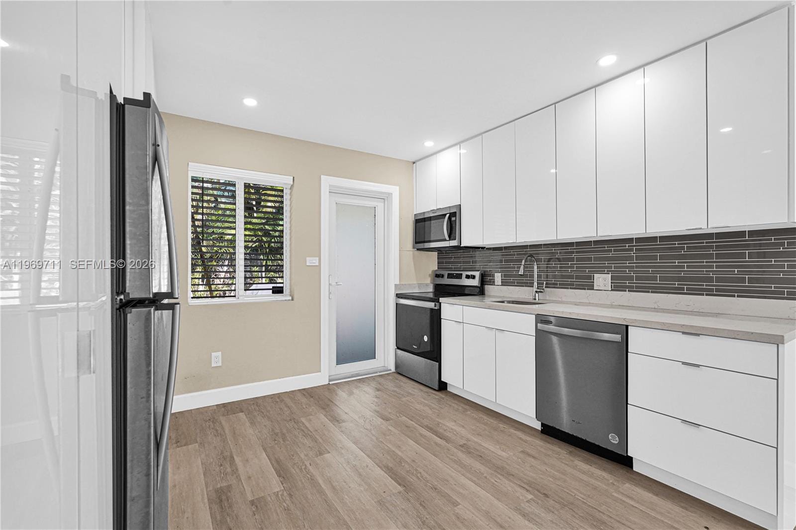 11919 NE 8th Avenue — photo 5