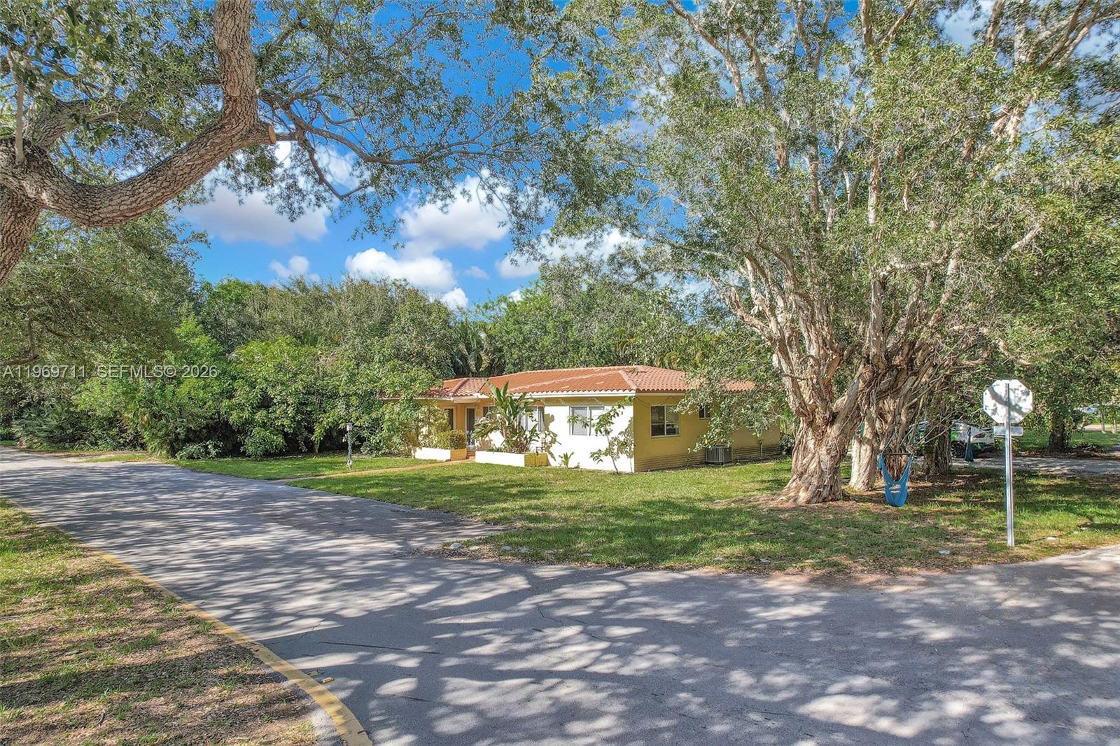 11919 NE 8th Avenue, Biscayne Park, FL 33161, Biscayne Park