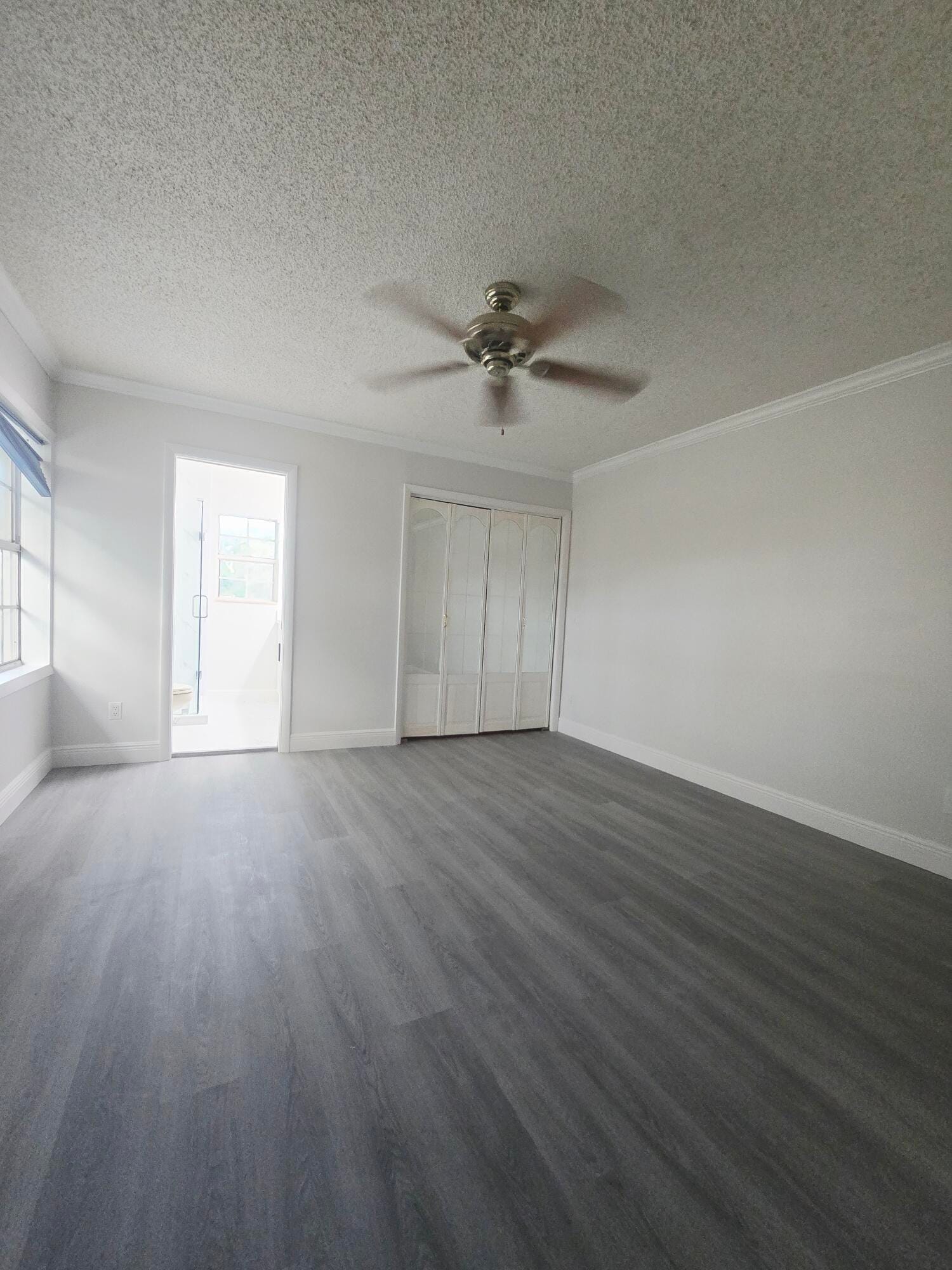 1956 Hartford Court — photo 8