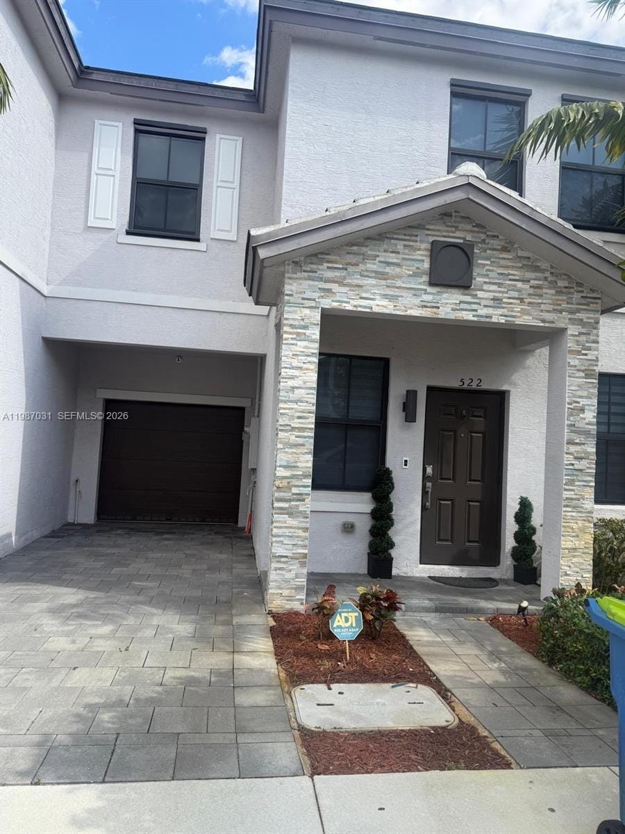 522 SW 19th Way 522 — photo 2