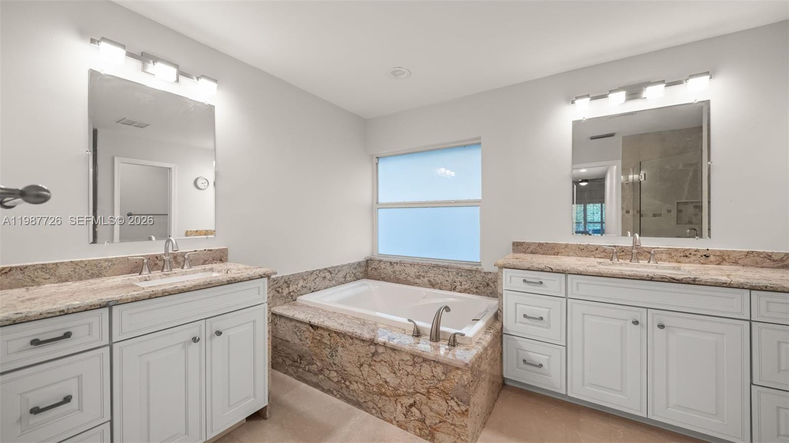 3744 Oak Ridge Circle, Weston, FL 33331 photo 10