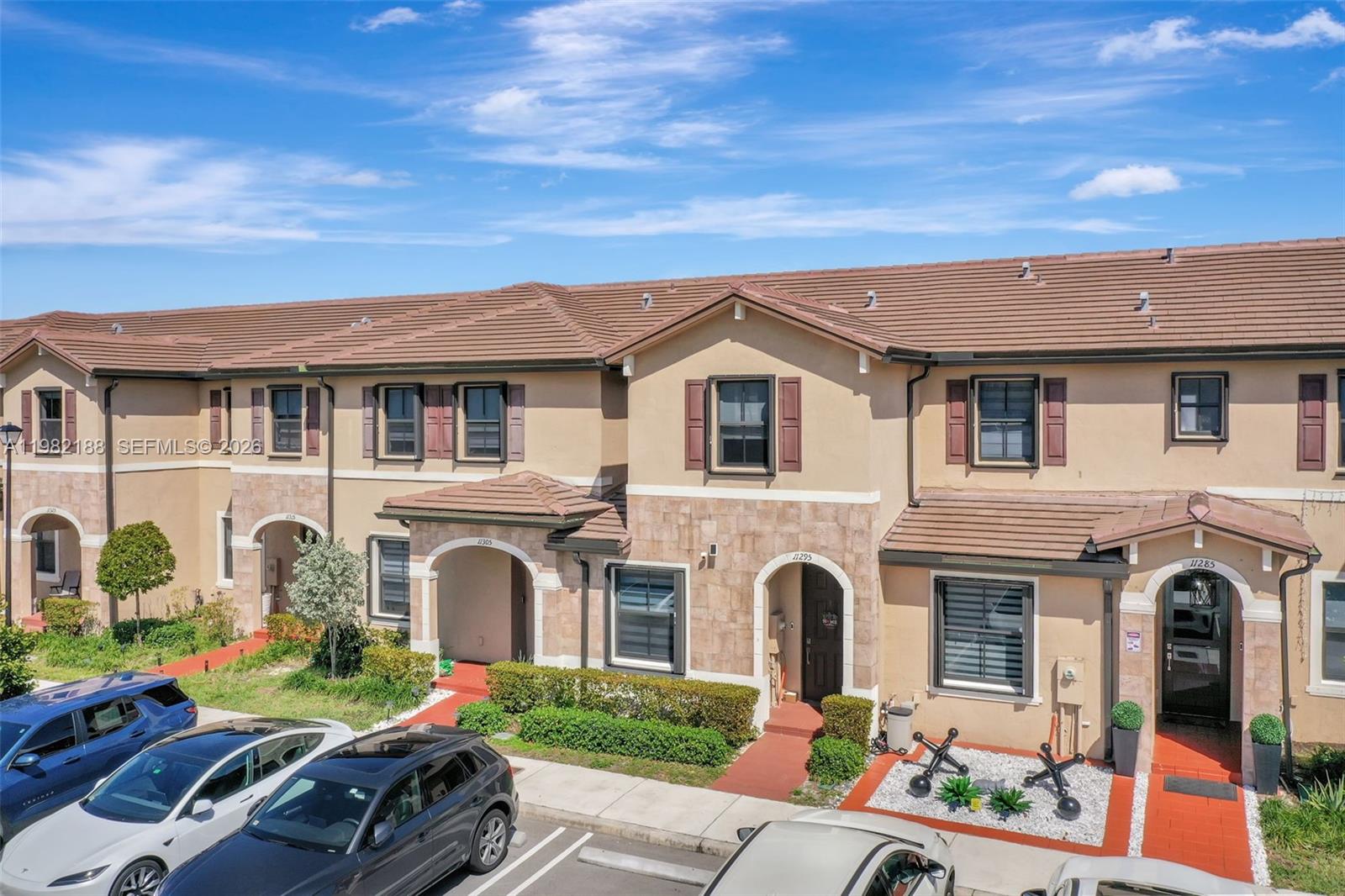 11295 W 34th Way, Hialeah Gardens, FL 33018, Hialeah Gardens