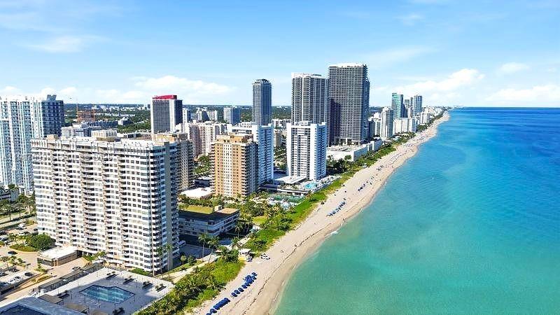 1950 S Ocean Drive 2C, Hallandale Beach, FL 33009, Hallandale Beach