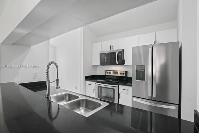 10610 SW 158th Court 208, sold in Royal Palm Place, Miami, FL