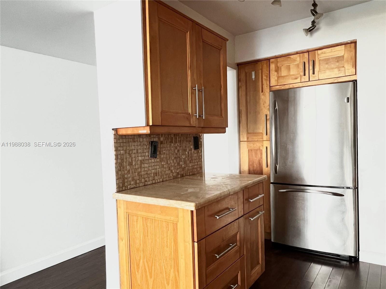 2841 NE 163rd Street 1007 — photo 8