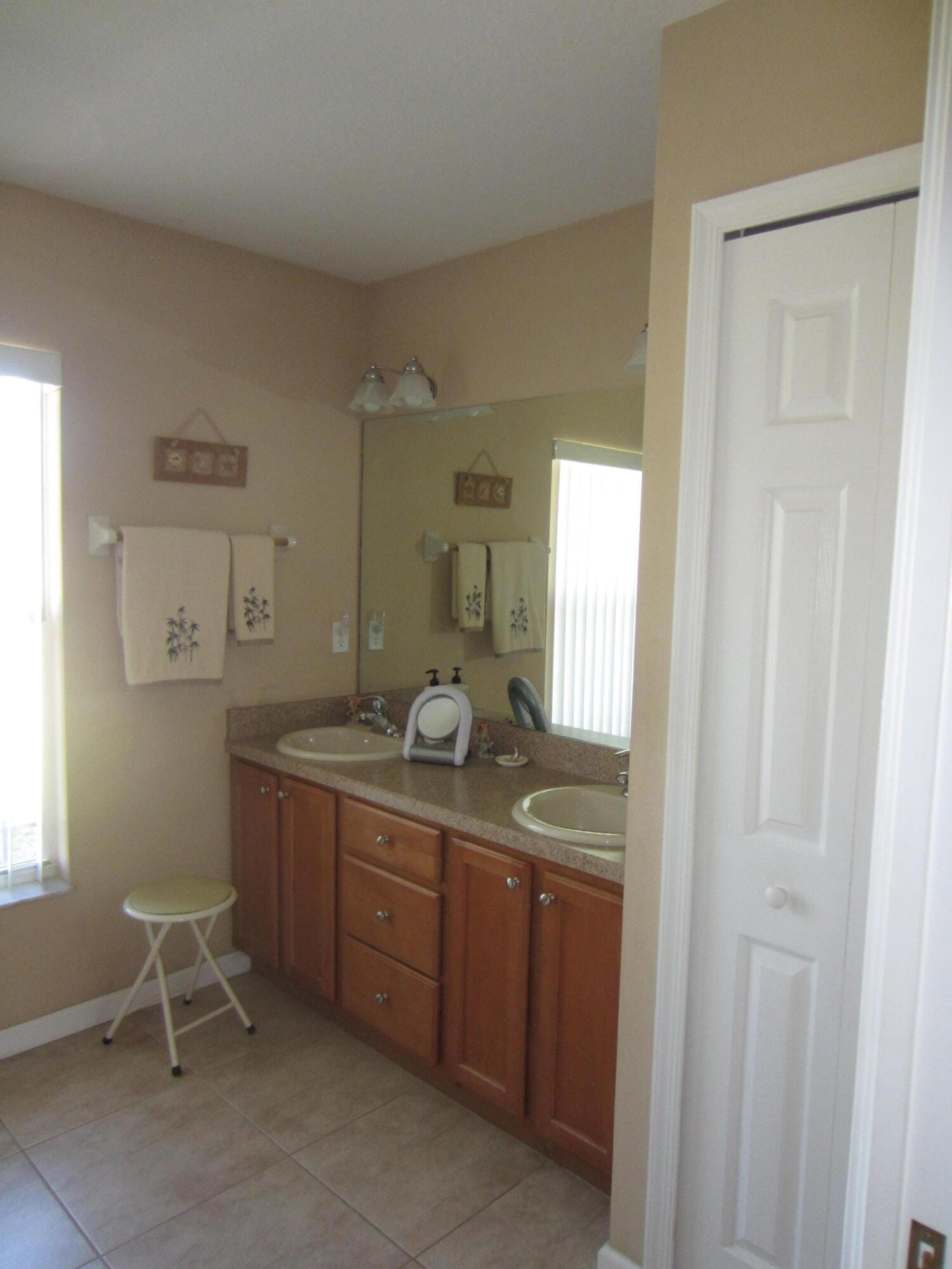4702 Seagrape Drive, Fort Pierce, FL 34982 photo 14