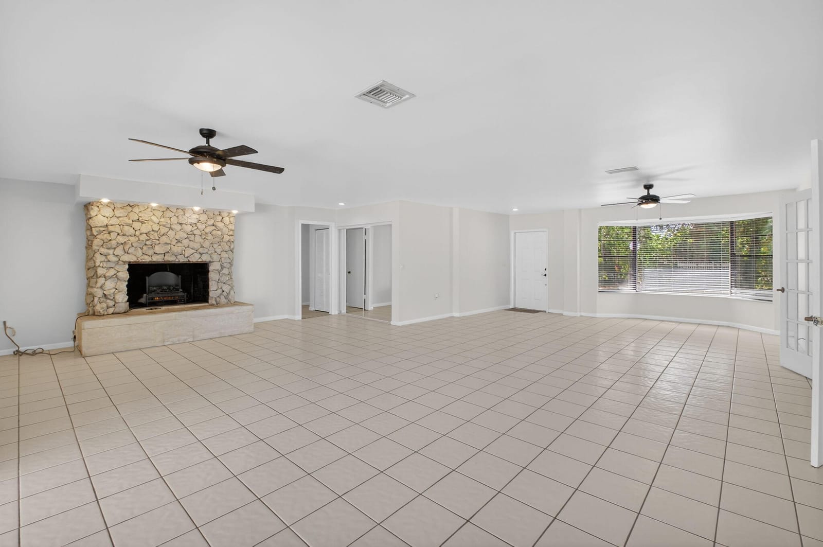 10157 La Reina Road — photo 11