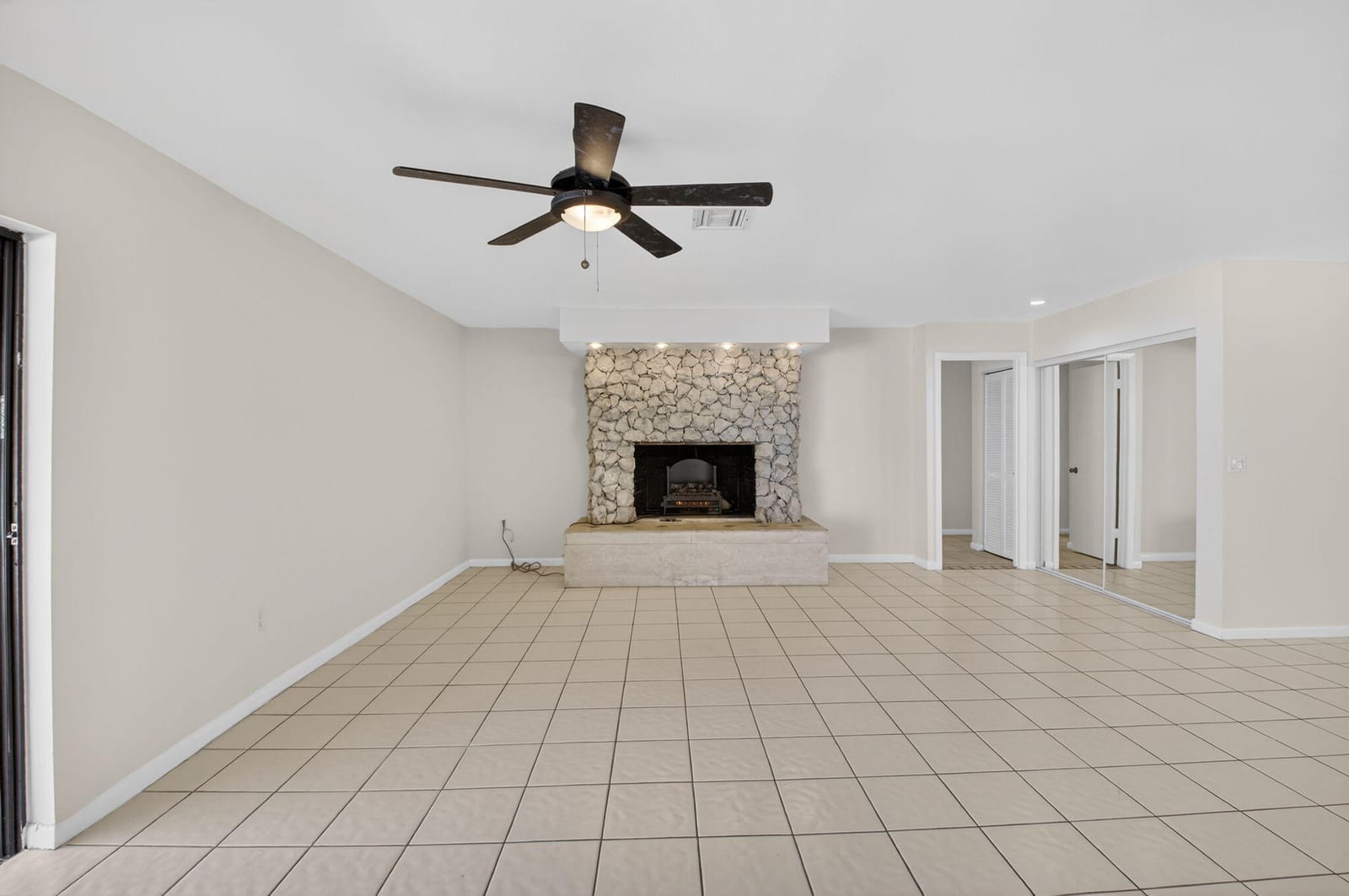 10157 La Reina Road — photo 12