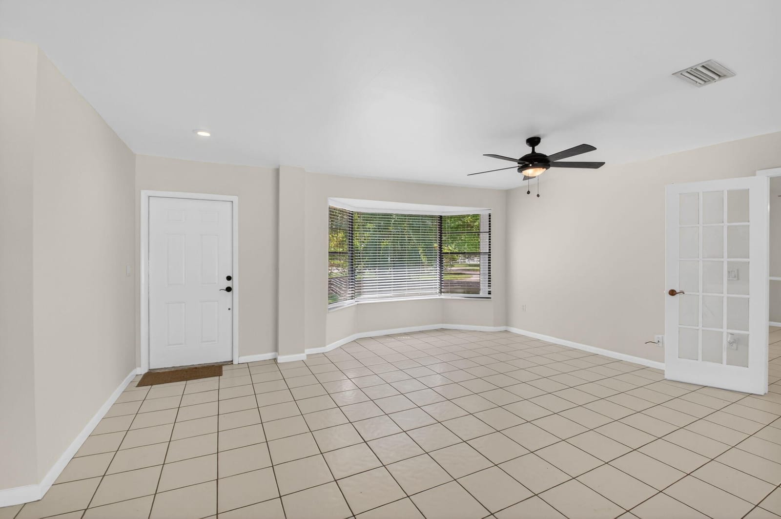 10157 La Reina Road — photo 7