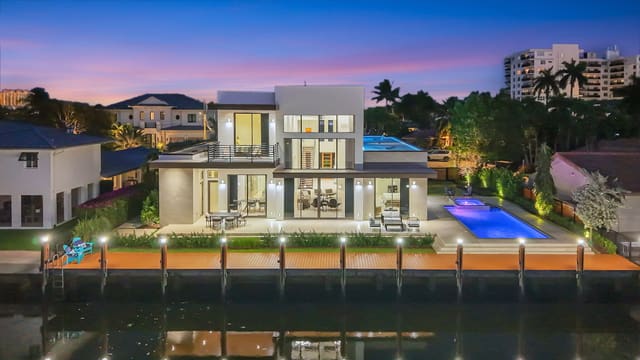5211 NE 32nd Avenue, sold in Landings First Sec, Fort Lauderdale, FL