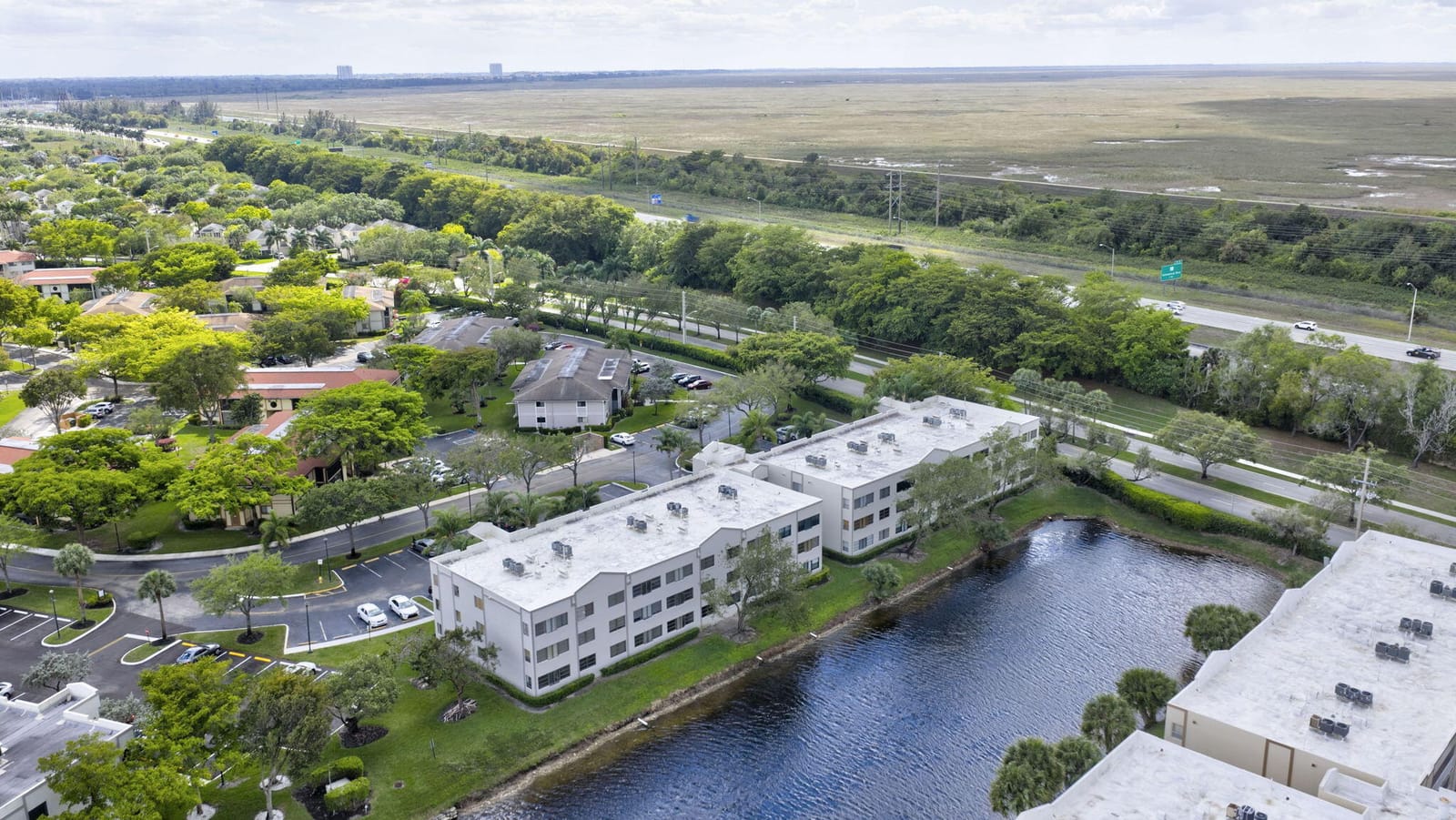 10806 W Clairmont Circle 108, Tamarac, FL 33321 photo 26