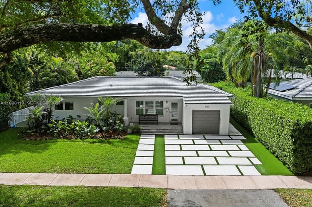 1530 Zuleta Avenue, sold in Coral Gables Riv, Coral Gables, FL