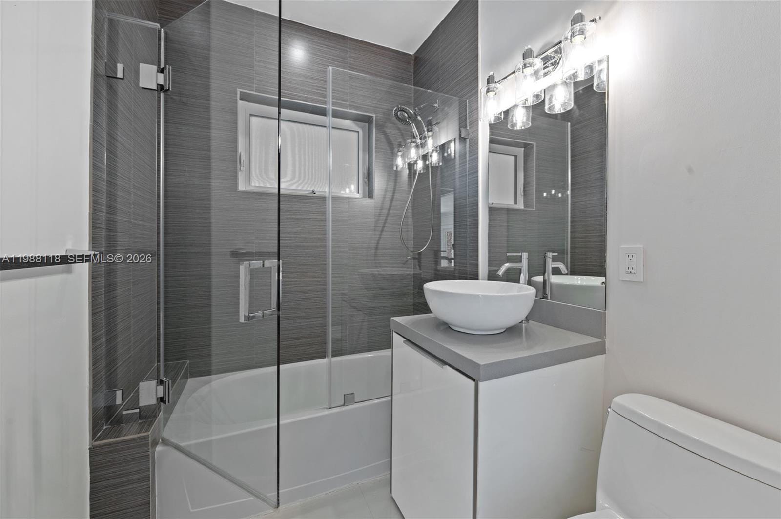 1530 Zuleta Avenue, Coral Gables, FL 33146 photo 22