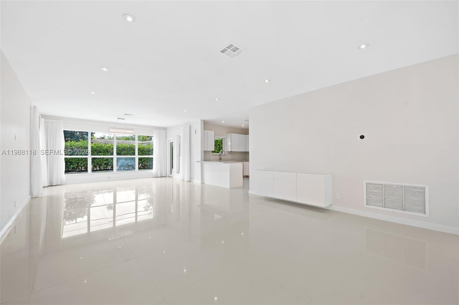 1530 Zuleta Avenue, Coral Gables, FL 33146 photo 10