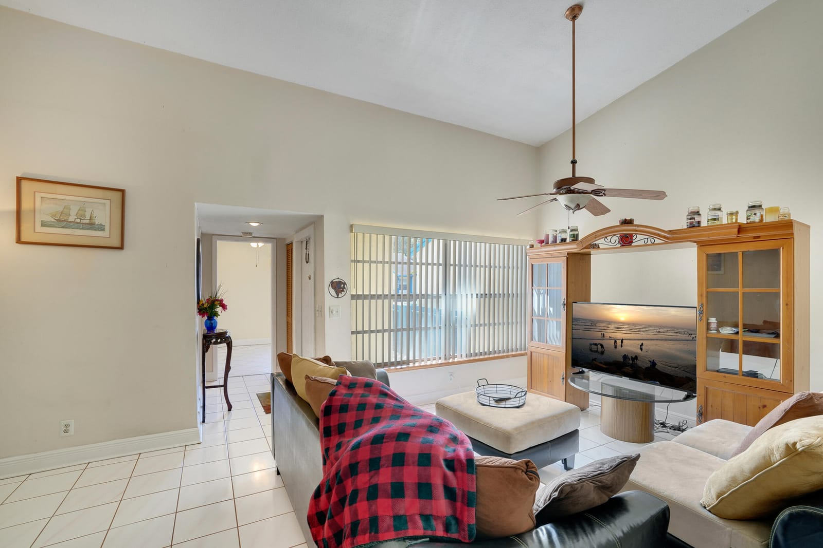 7418 NW 34th Street — photo 8