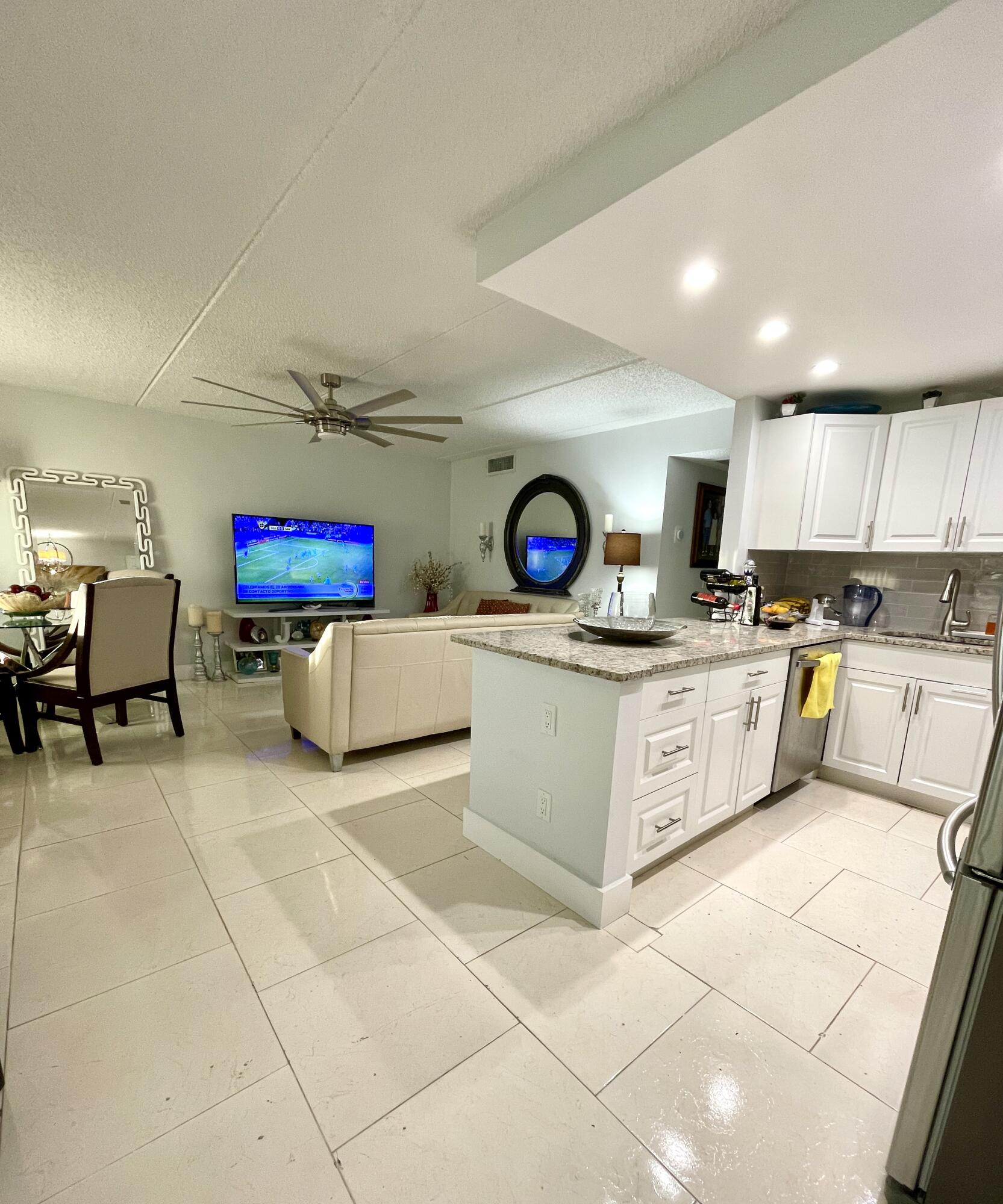 3200 Springdale Boulevard 107, Palm Springs, FL 33461, Palm Springs