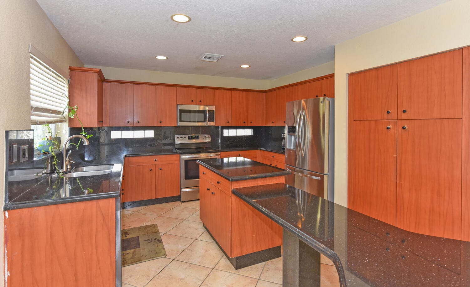 5049 NW 121st Drive, Coral Springs, FL 33076 photo 12