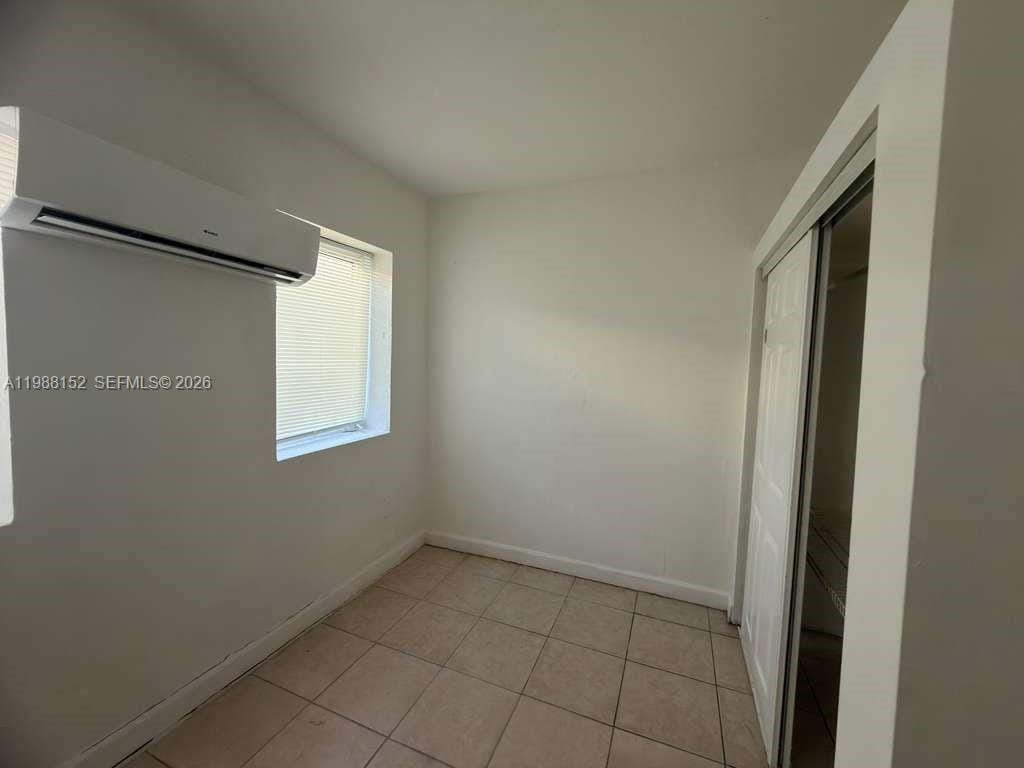 1021 NW 3rd Street 305 — photo 11